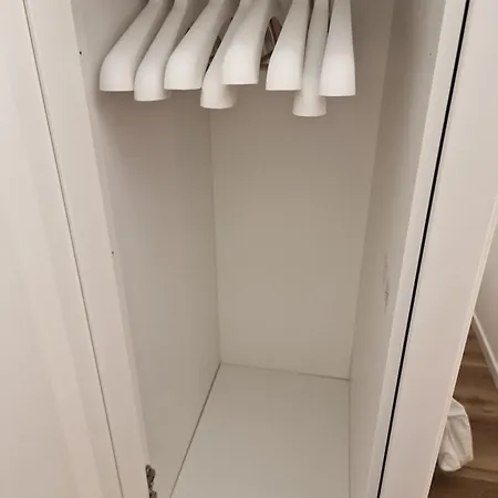 Bellacosta アパート *